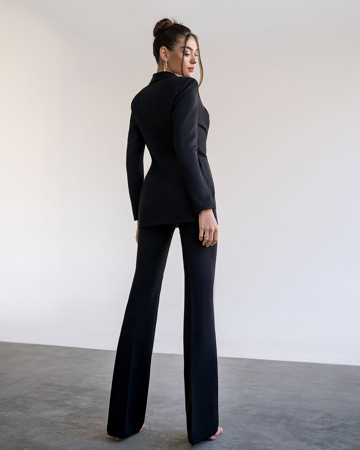 Black fitted pantsuit for tall women