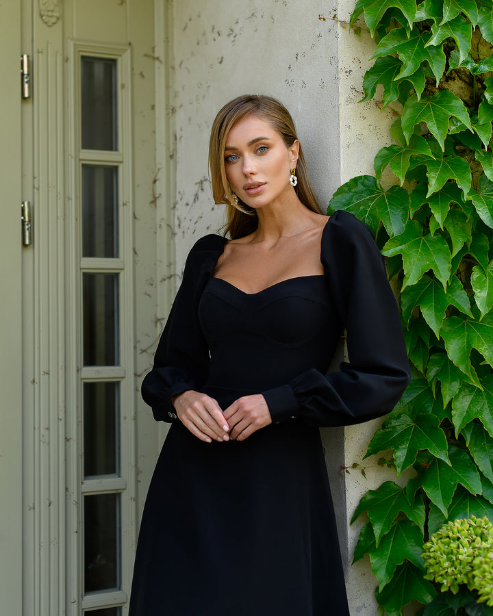 Black Voluminous Sleeves dress