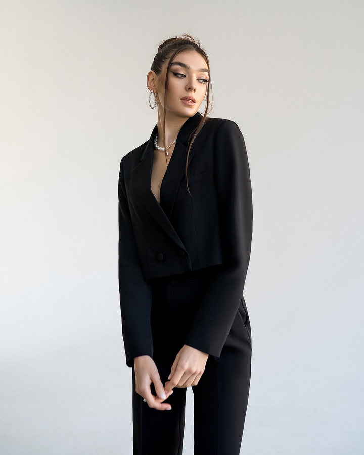 Black chic crop blazer and high waist pants with slits set