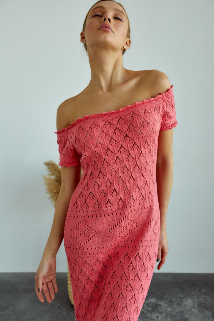 Boho Knit Midi Dress with Fringed Hem Coral