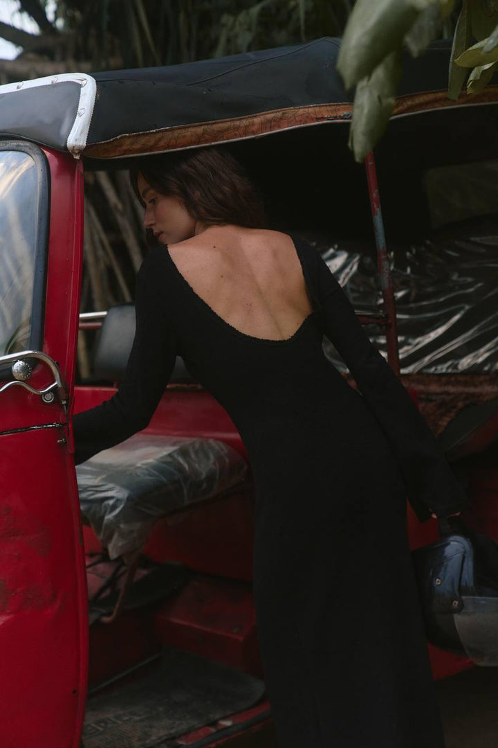 Goddess of the Sea maxi dress black
