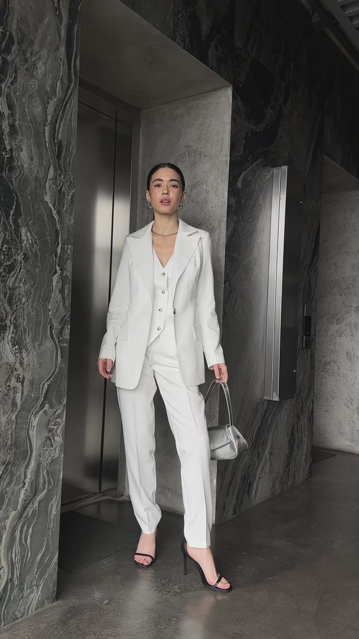 Classic White formal 3-piece pantsuit for women: blazer, waistcoat, regular pants