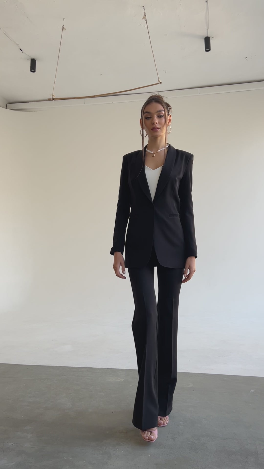 Black fitted pantsuit for tall women