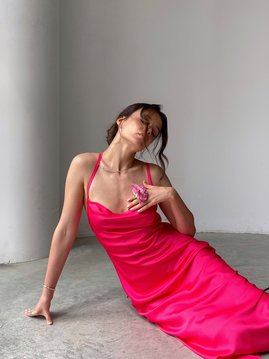 Selin Open back silk slip hot pink