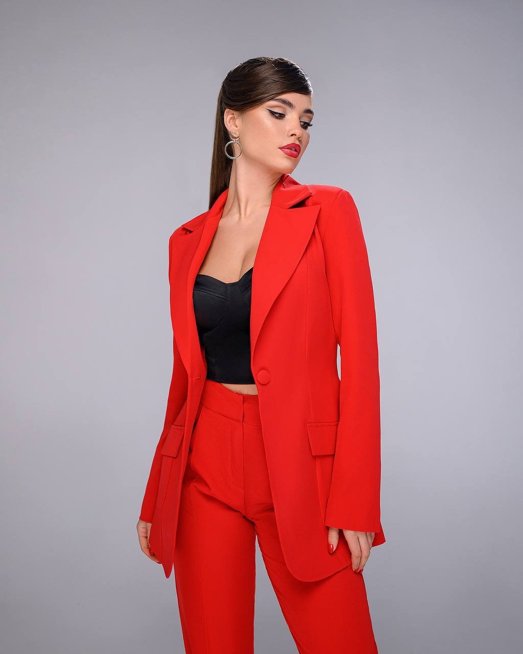 Red Elegant and Classy 2-piece blazer trouser pantsuit for women