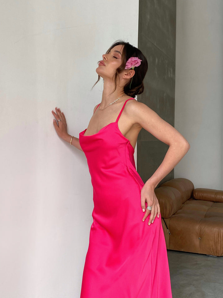 Selin Open back silk slip hot pink