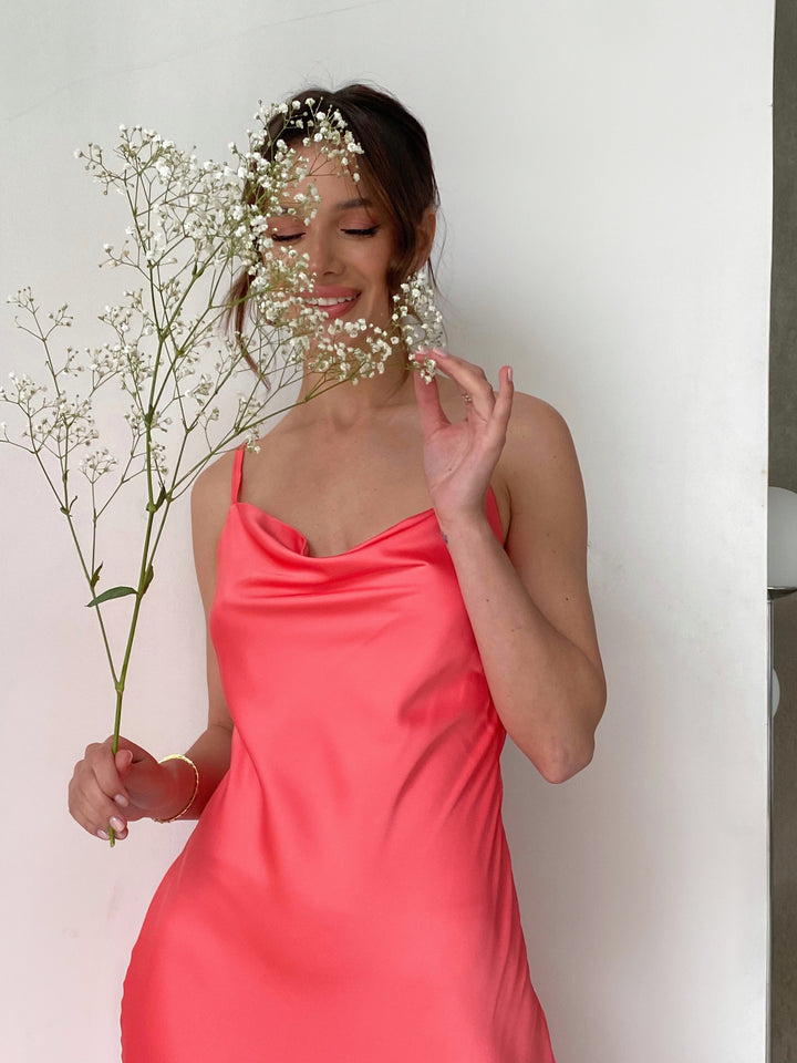 Selin Open back silk slip coral
