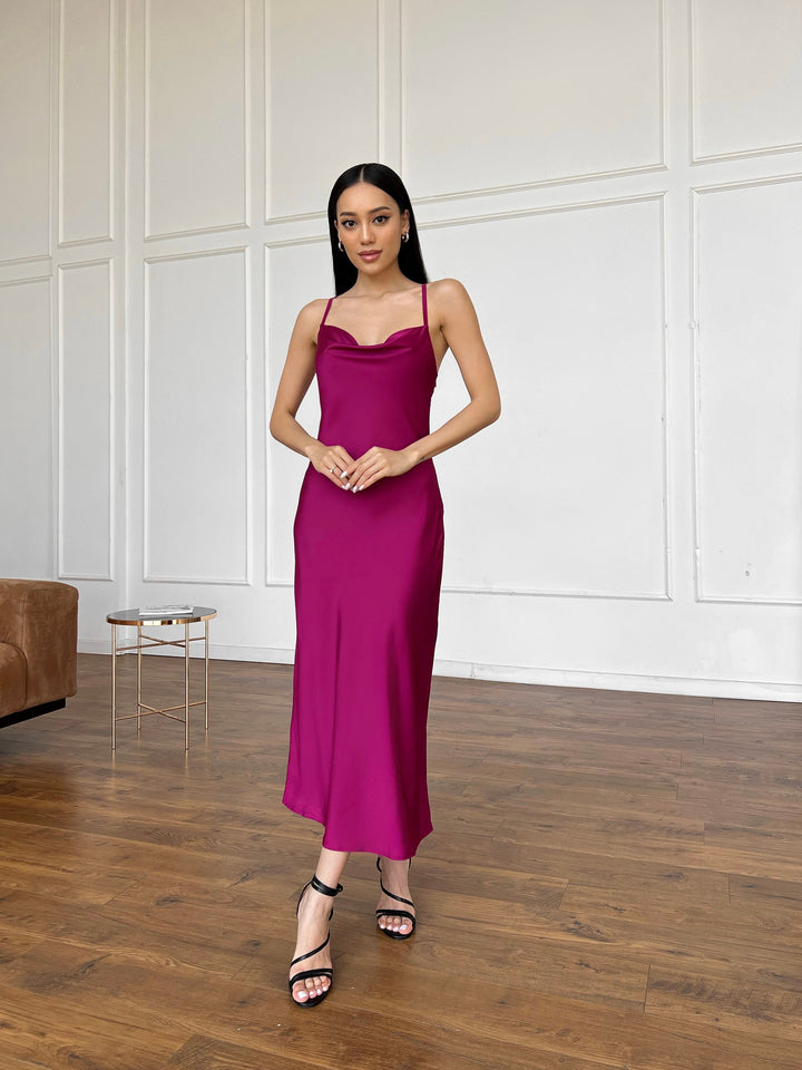 Selin Open back silk slip raspberry