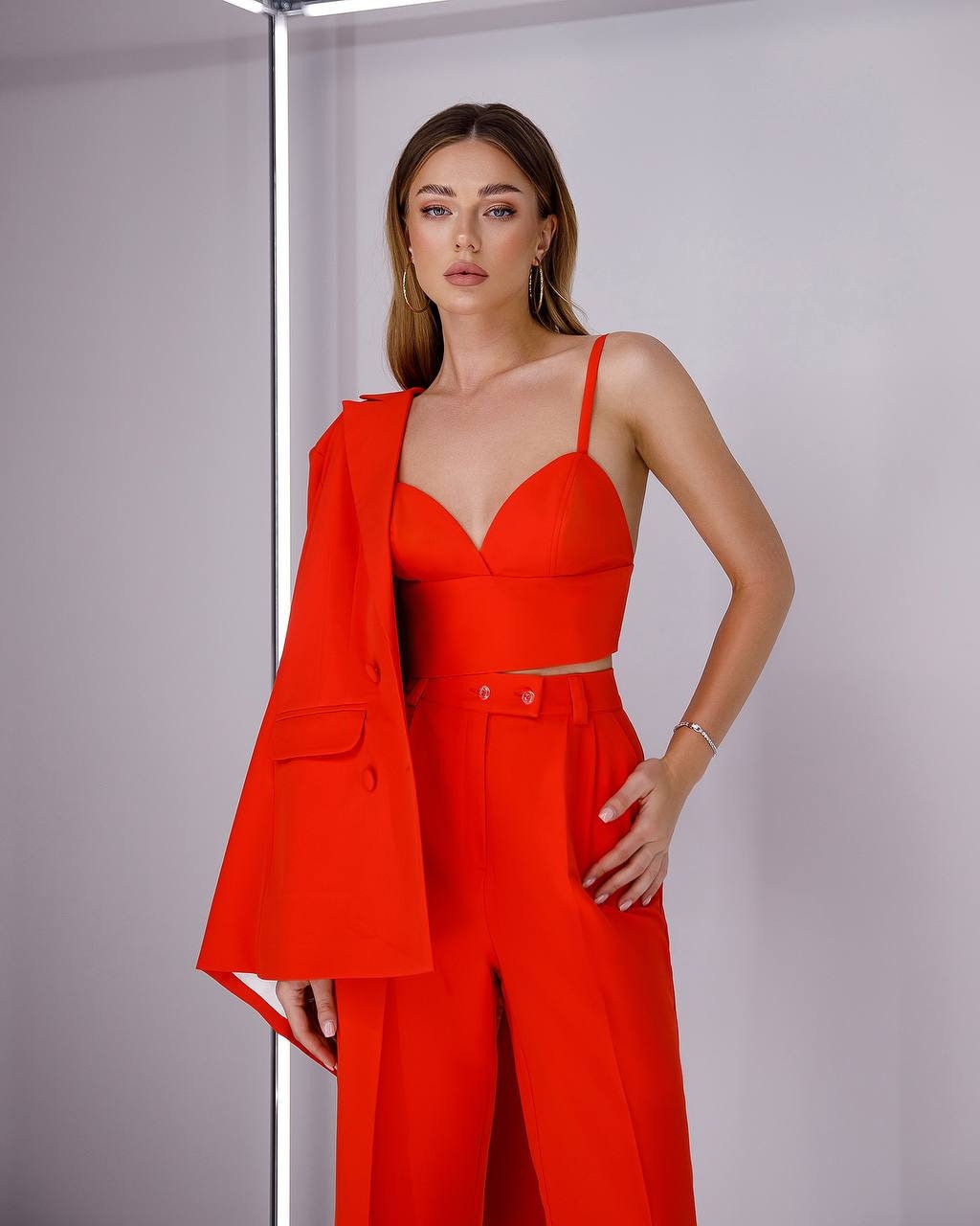 Red chic 3-piece Palazzo Pantsuit: blazer, crop top and pants