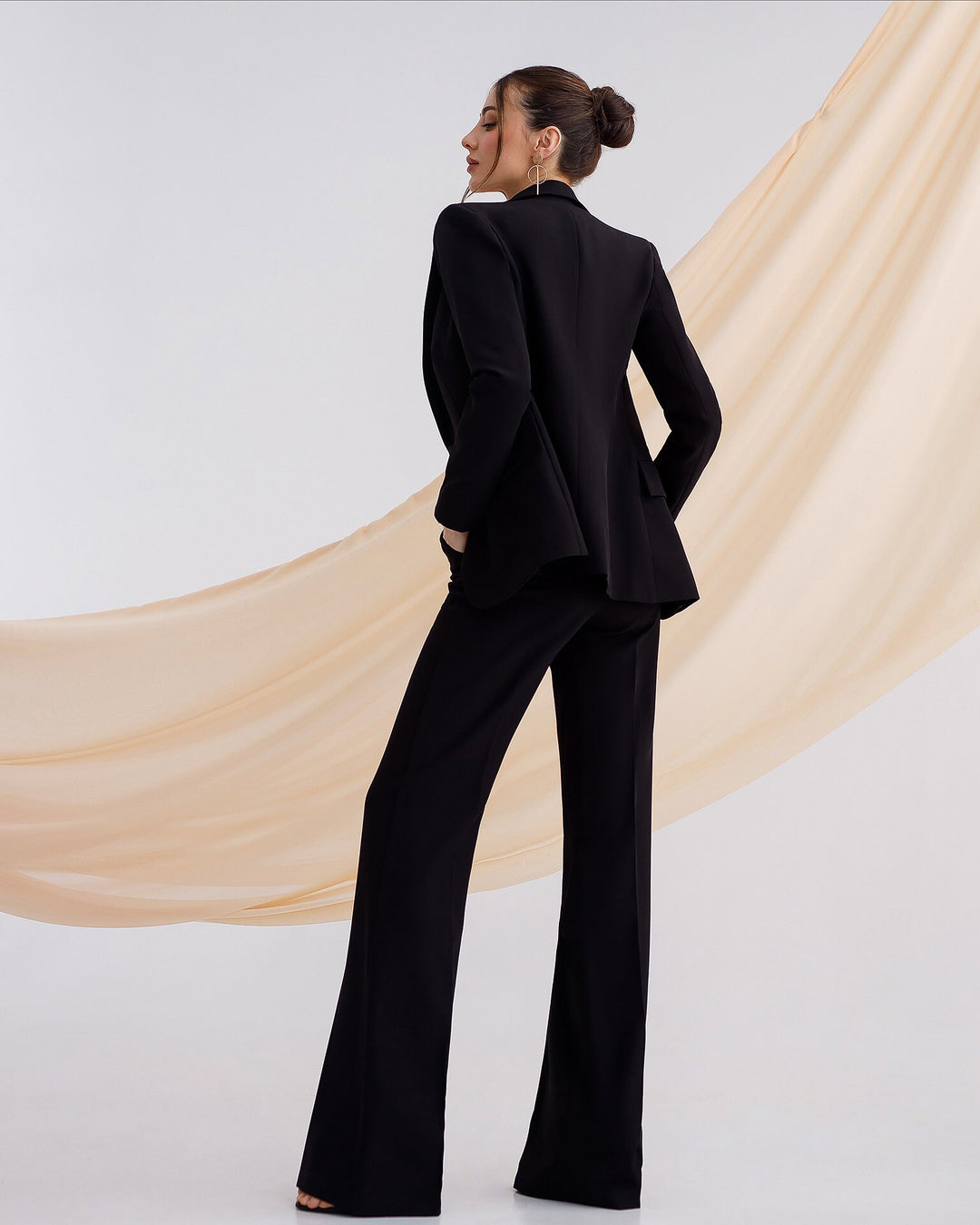 Black Formal Pantsuit With Satin Lapel Collar